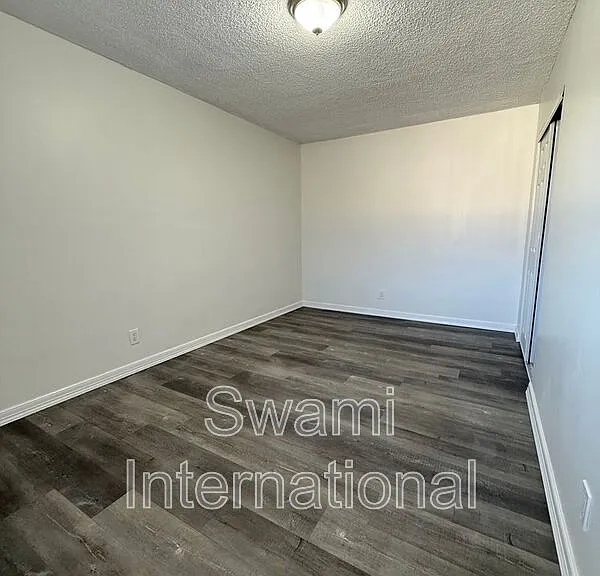 13612-24 1/2 Doty Ave — Photo 16