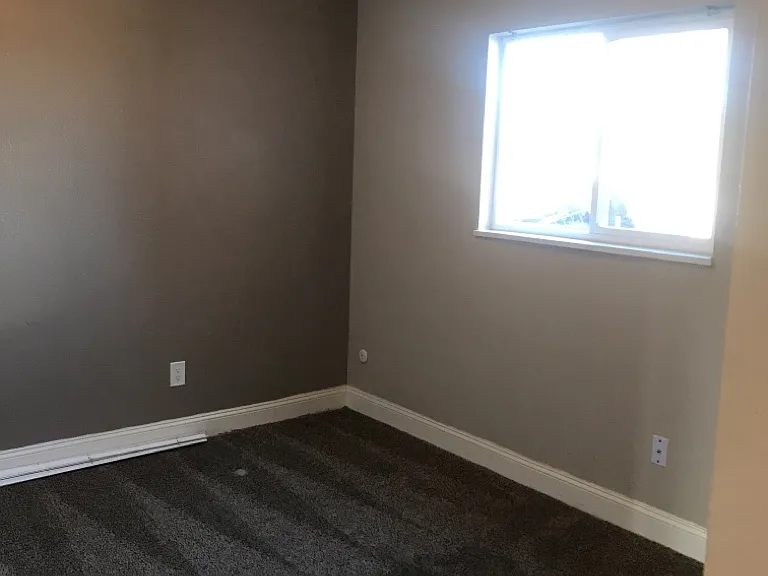 1021 Delaware Dr #1 — Photo 5