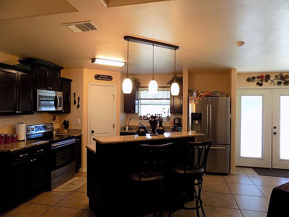 4th image of 4143 Black Tail Dr