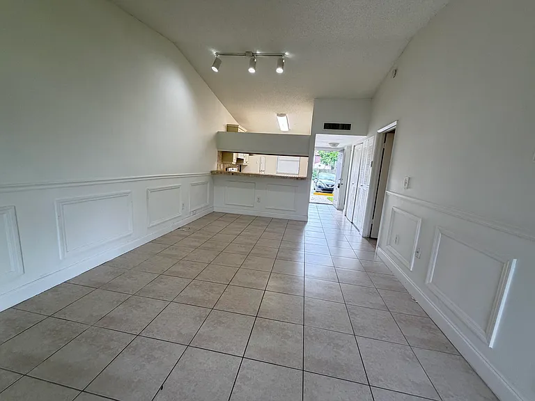 9919 Nob Hill Ct #9919 — Photo 12