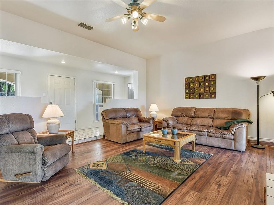 21513 Lakefront Dr, Lago Vista, TX 78645 MLS 9480636 Zillow