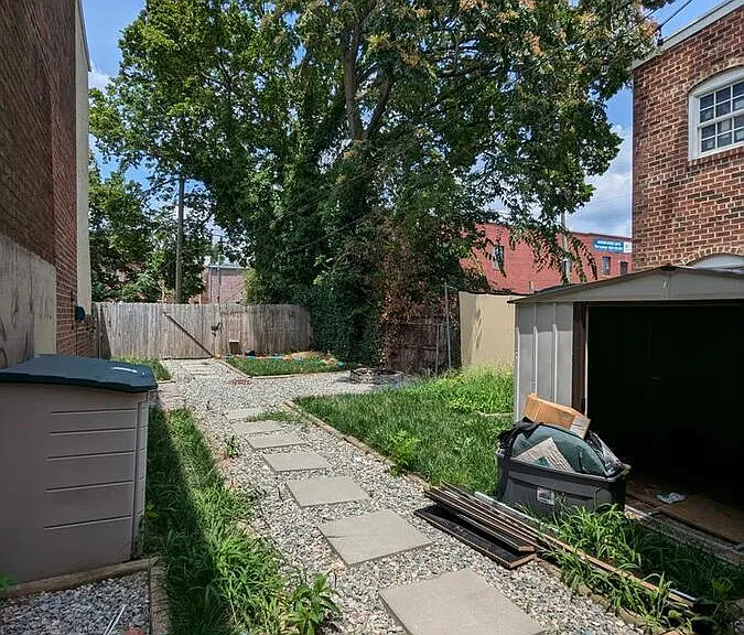 608 N 1st St — Photo 38