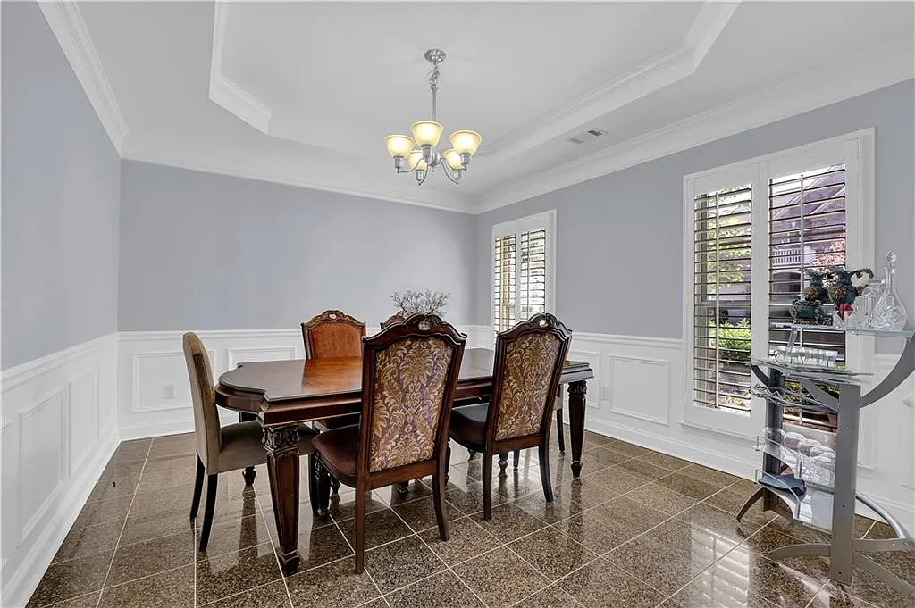 5 bed, 4.0 bath, 3238 sqft, $3,500 — Photo 4