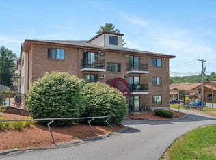 130 Mammoth Rd #429, Hooksett, NH 03106