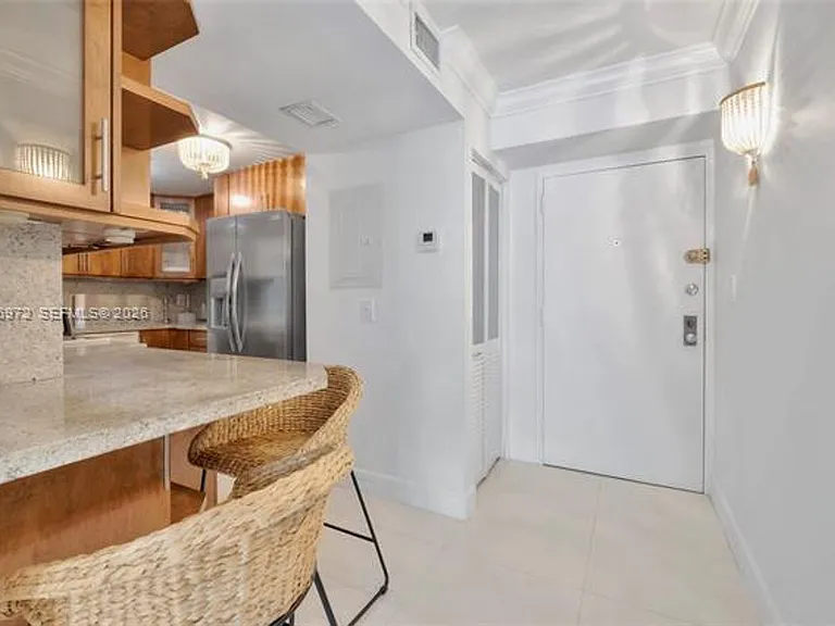 2401 Collins Ave #1805 — Photo 14