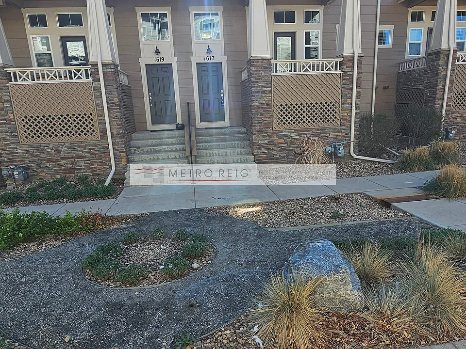 1617 Venice Ln