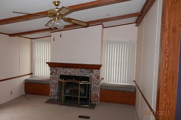 2nd image of 10 Sycamore Ct