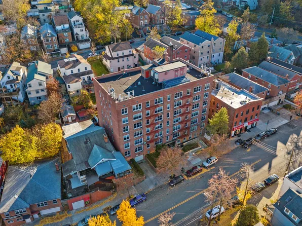 5730 Mosholu Avenue image 15 of 22