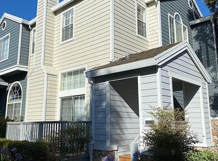 1 Chart Ln, Redwood City, CA 94065