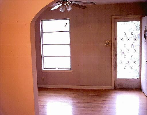 2nd image of 2319 HIAWATHA ST