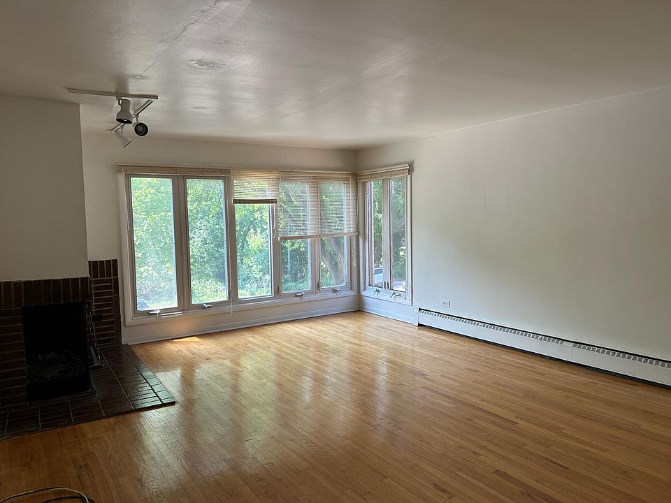 1st image of 5805 N Cicero Ave #2