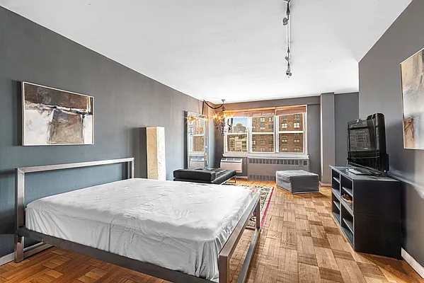 Sold by Berkshire Hathaway HomeServices New York Properties | media 1