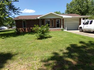 208 South St, Stark City, MO 64866