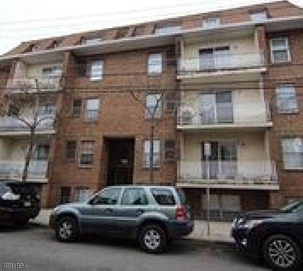 1st image of 17-21 Paterson St