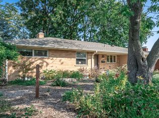 1820 Weldon Blvd, Ann Arbor, MI 48103