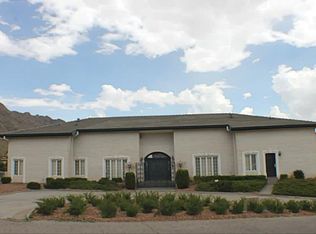 824 Singing Hills Dr, El Paso, TX 79912