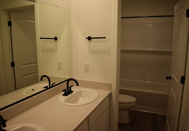 4123 Scarlet Ct — Photo 31