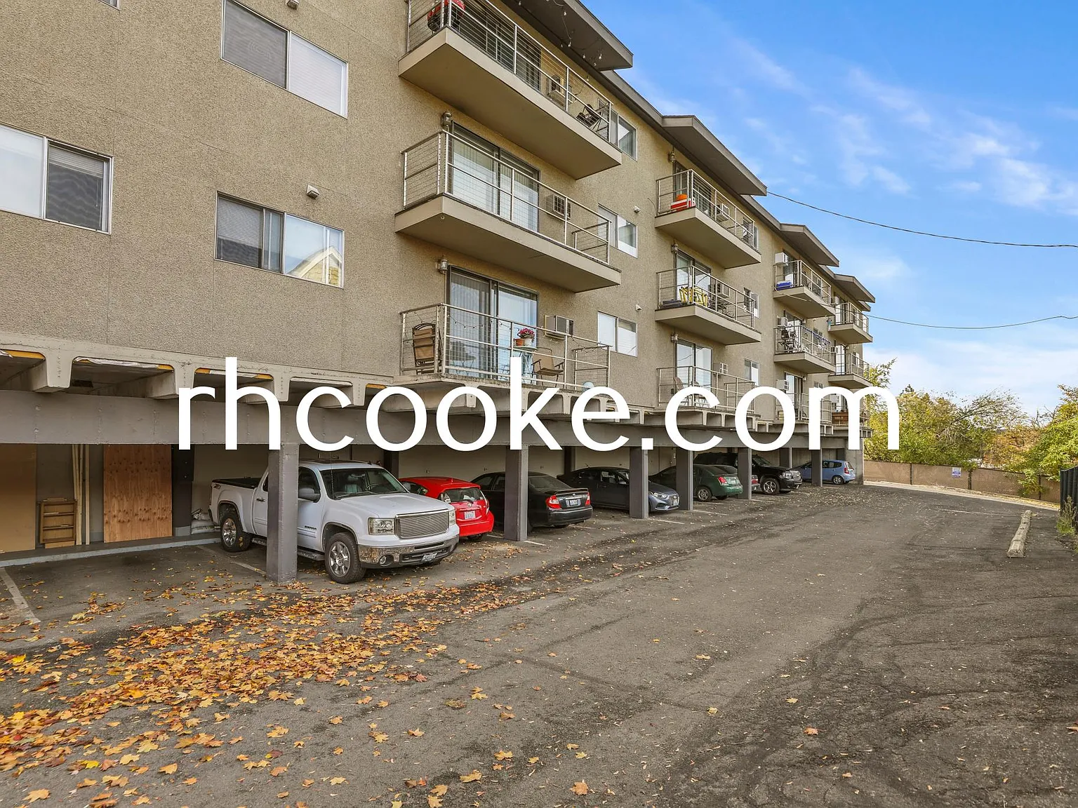1418 W 6th Ave — Photo 2
