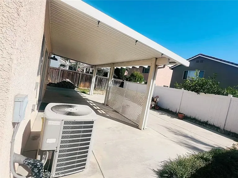 15865 Flamingo Dr — Photo 41