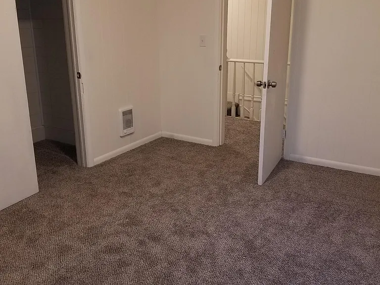 10 N Touchet St #1 — Photo 19