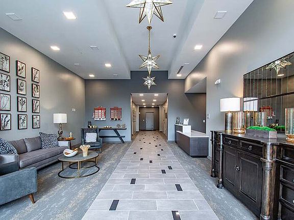 3rd image of 333 W Depot Ave #415