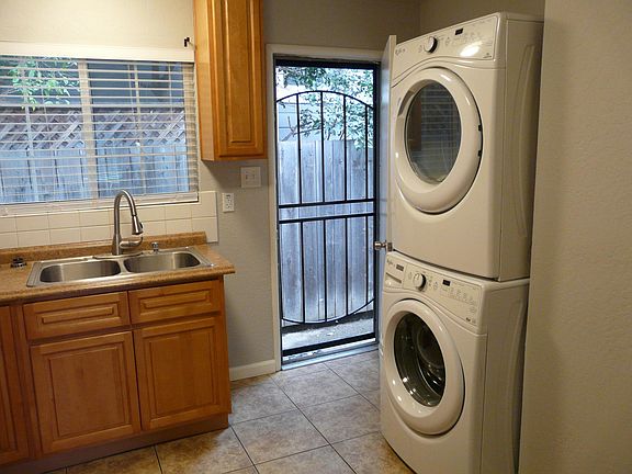 2nd image of 728 Illinois Ave #A