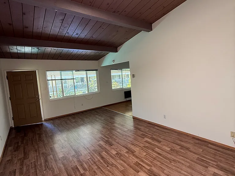 Brook Garden Apartments — Photo 7