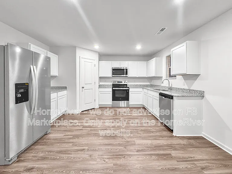 195 Pine Needle Dr — Photo 6