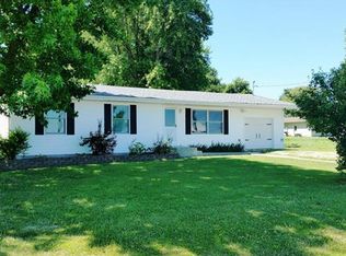 46 Highway A, Hawk Point, MO 63349
