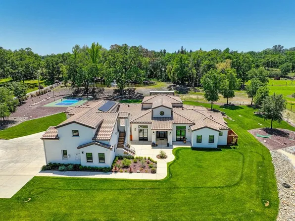 3960 Hickey Ln, Loomis, CA 95650