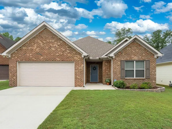 926 Brookstone Pl, Odenville, AL 35120