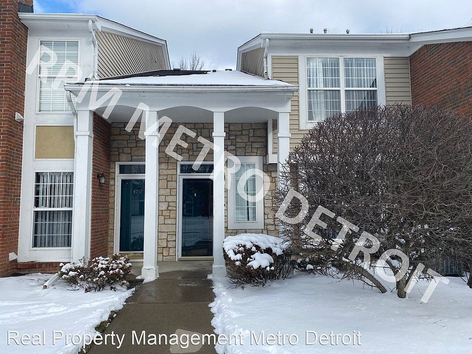 1st image of 4747 Berkshire Dr