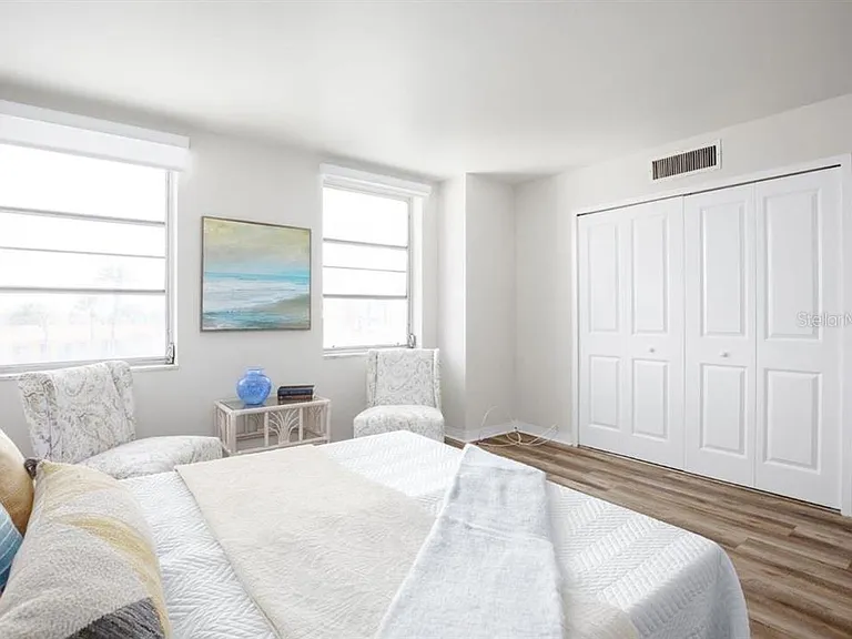 10355 Paradise Blvd #211 — Photo 12