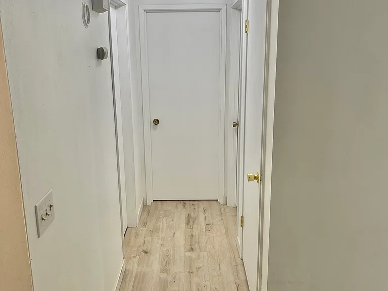 305 S Evergreen Rd — Photo 7