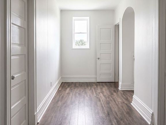 4th image of 5129 Chancellor St