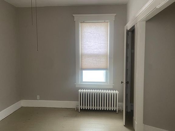 3rd image of 166 2nd St #4