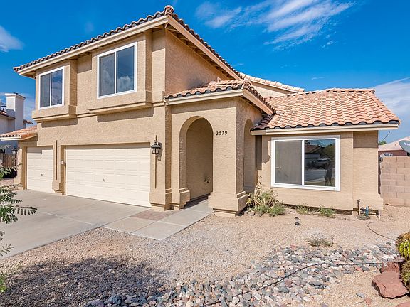 3rd image of 2579 S 158th Ct