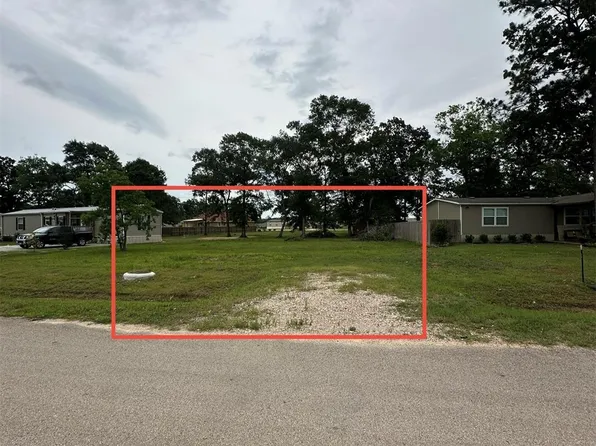 672 Wexford Dr, Conroe, TX 77303