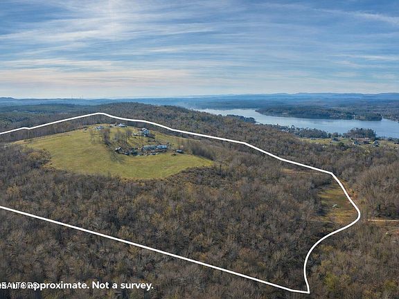 4th image of 150 Grigsby Hollow Rd