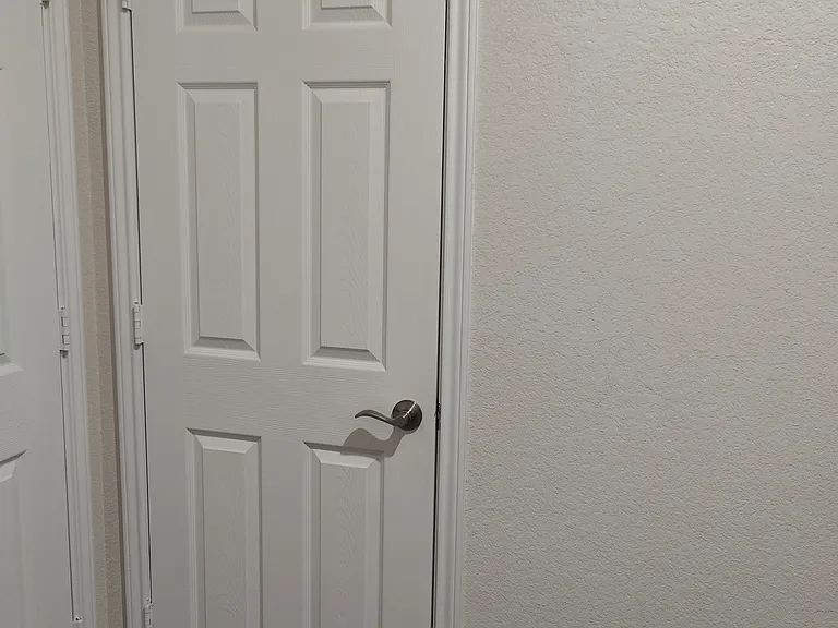 Extra Closet space for Storage (Laundry Room)