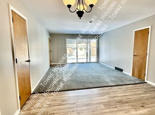 4493 S Buffalo St #3, Orchard Park, NY 14127