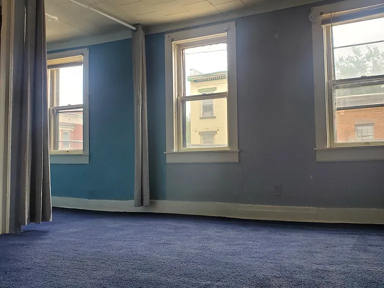 170 Jefferson St #2 — Photo 7