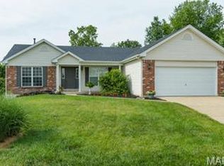 143 Spring Brook Ct, Saint Charles, MO 63303