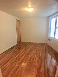 Rented by Roberto Guilbet, LREB