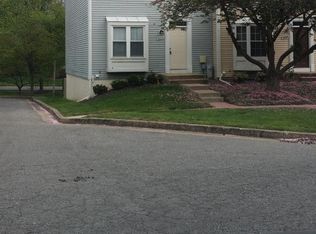 6070 Majors Ln, Columbia, MD 21045