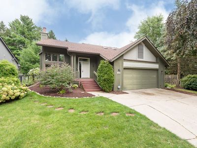 2765 Gladstone Ave, Ann Arbor, MI, 48104