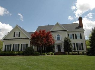 9703 Layminster Ln, Vienna, VA 22182