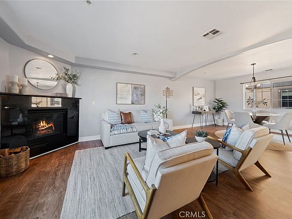 3rd image of 1520 W 227th St Unit 6