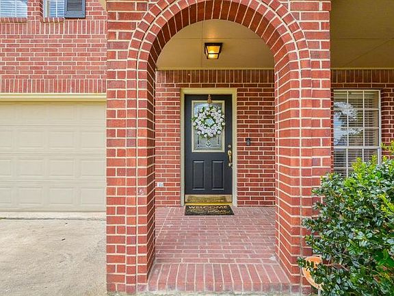 3rd image of 2506 Townhall Ln