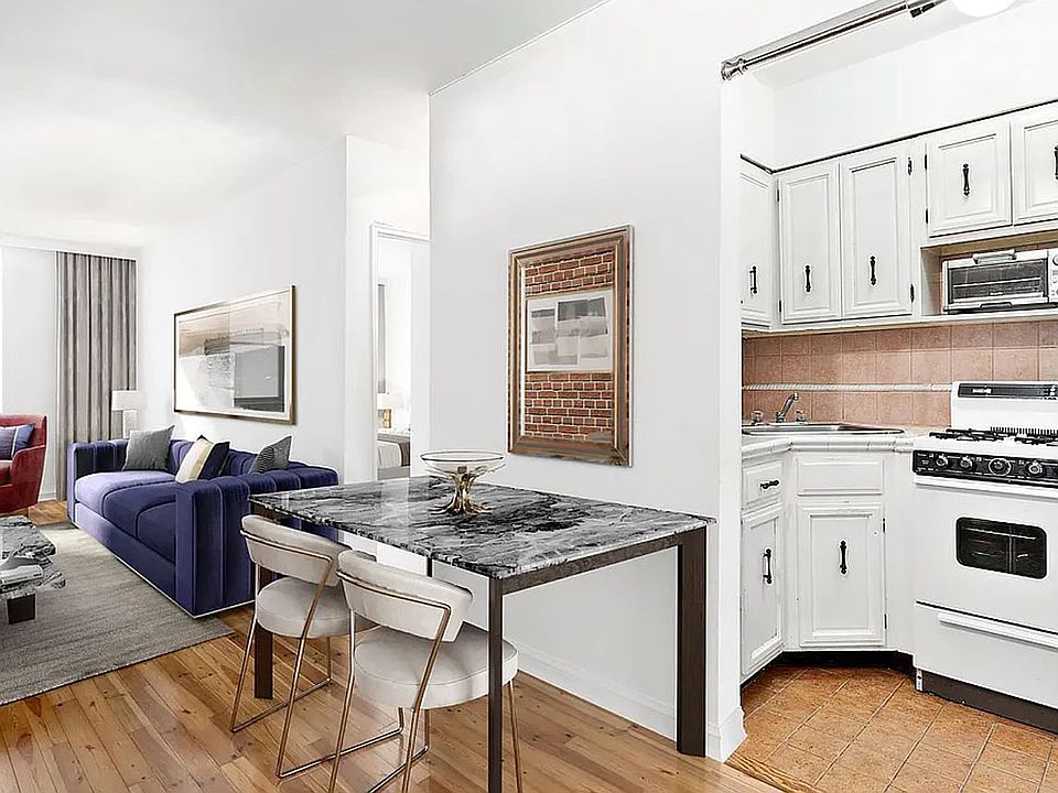2nd image of 250 W 15th St APT 6I